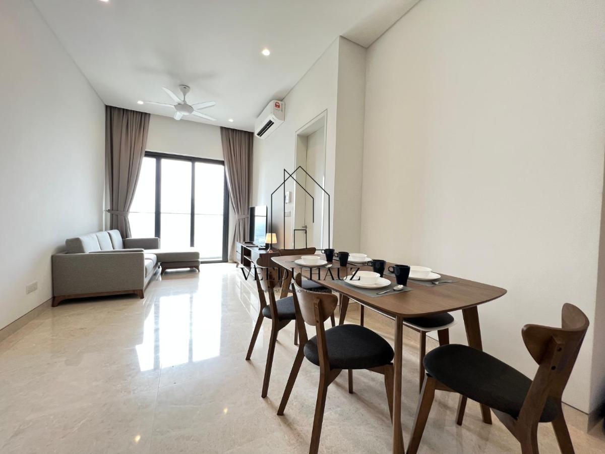 Lucentia Residences Bbcc At Lalaport By Veedu Hauz Apartemen