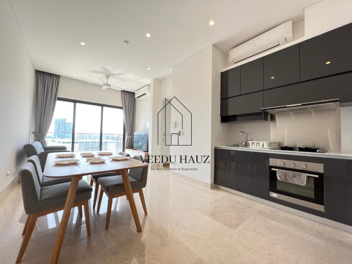 Lucentia Residences Bbcc At Lalaport By Veedu Hauz Apartemen *